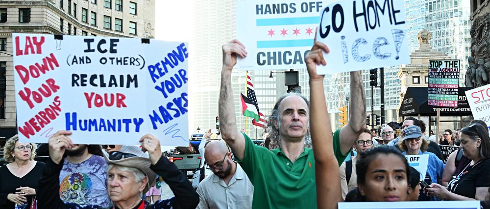 Proteste gegen Migrationsrazzien in Chicago halten die Stadt in Atem.