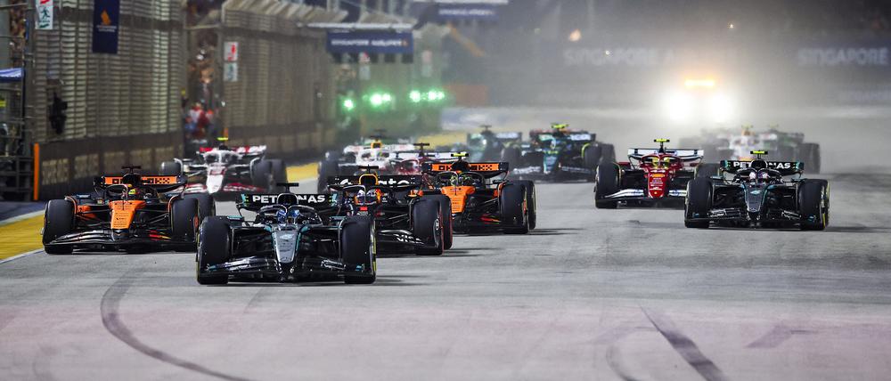 Der Start des Grand Prix’ in Singapur.