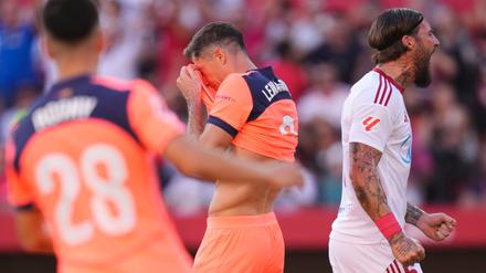 Robert Lewandowski erwischte im Spiel beim FC Sevilla nicht seinen besten Tag. 