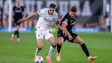 Gladbach und Freiburg lieferten sich packende Zweikämpfe.