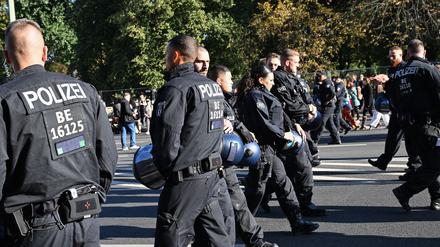 Die Berliner Polizei will zum zweiten Jahrestag des Hamas-Massakers in Israel stärker präsent sein. (Archivbild)