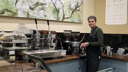 Süßes nach persischem Geschmack: In der Patisserie Alireza in der Hufelandstrasse zeigt sich der Wandel der historischen Ladenmeile von Prenzlauer Berg.