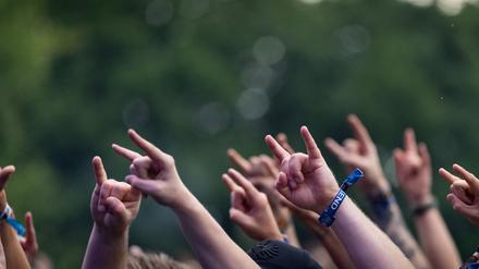 Rock am Ring und sein Zwillingsfestival Rock im Park finden im kommenden Jahr vom 5. bis zum 7. Juni statt. (Archivbild)