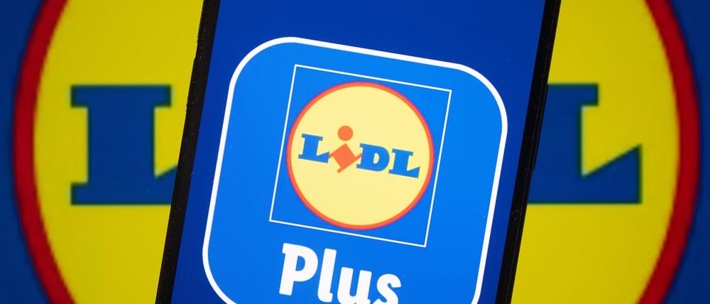 Der Rechtsstreit zwischen Verbraucherschützern und dem Discounter Lidl um die „Lidl Plus“-App geht in die nächste Runde. (Archivbild)