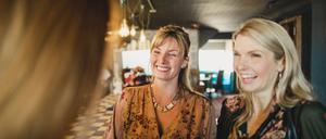 Beginn einer Freundschaft. Die Ehemänner kann man später immer noch mal einladen.