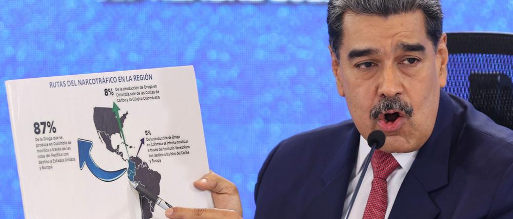 Mit dem Beschuss mutmaßlicher Drogenboote aus Venezuela in der Karibik verschärfte US-Präsident Donald Trump bereits die Gangart gegen Maduro.(Archivbild).