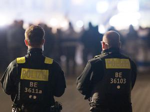 Brandenburger Tor zum zweiten Jahrestag des Hamas-Angriffs auf Israel. 