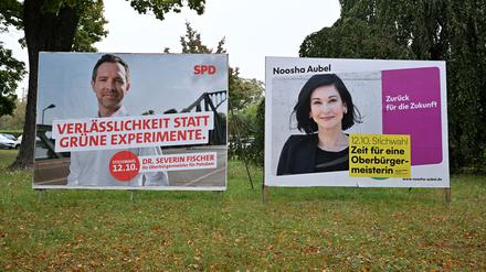 Wahlplakate von Severin Fischer (SPD) und Noosha Aubel (parteilos) für die Potsdamer Oberbürgermeisterwahl.