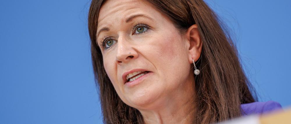 Bildungssenatorin Katharina Günther-Wünsch (CDU) wollte der Trägerlandschaft ihren eigenen Stempel aufdrücken – und scheiterte.