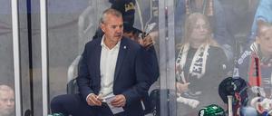 Trainer Serge Aubin und die Eisbären Berlin müssen in der CHL eine weitere Niederlage hinnehmen.