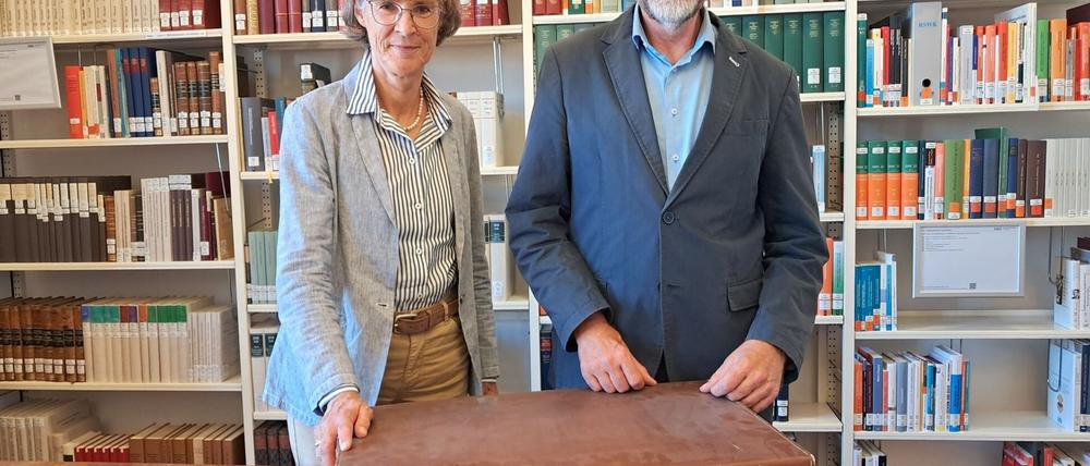 Gisela Niemöller und Rudolf Fietz haben den Roman der Widerstandskämpferin Mopsa Sternheim rekonstruiert. 
