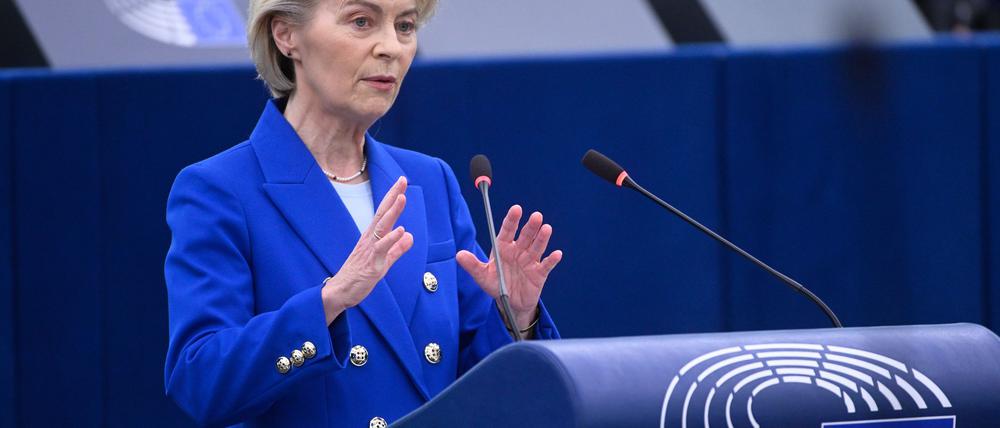Kommissionspräsidentin Ursula von der Leyen rief angesichts der Bedrohungen aus Russland dazu auf, darauf nicht nur zu reagieren, sondern auch abzuschrecken. 