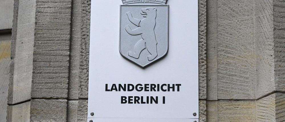 Eine Mutter steht nach einem nächtlichen Angriff auf ihre zehnjährige Tochter vor Gericht. (Foto Illustration) 