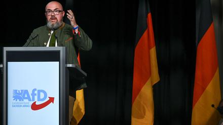 Zu Ehren Putins in der russischen Botschaft: Hans-Thomas Tillschneider, stellvertretender AfD-Landesvorsitzender von Sachsen-Anhalt, bei einer Rede im Mai dieses Jahres.