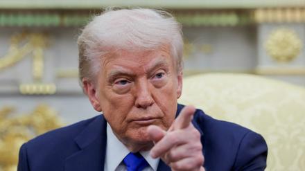 US-Präsident Donald Trump gestikuliert (Symbolbild).