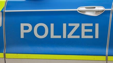 Ein Streifenwagen der Polizei (Symbolbild)