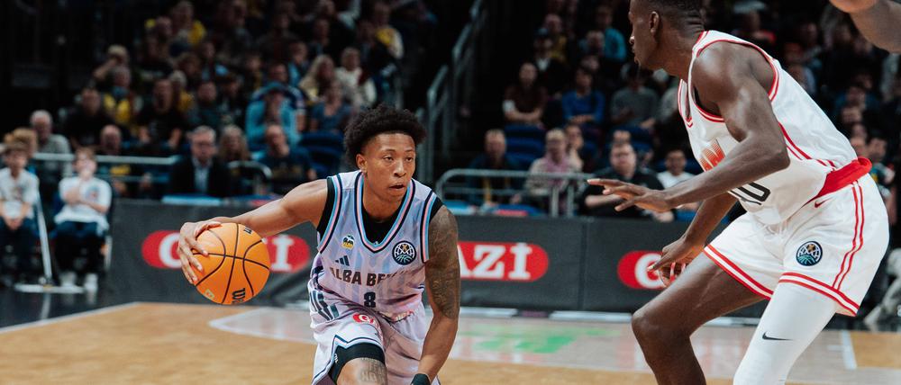 Boogie Ellis (links) war gegen Chalon Albas bester Spieler. 
