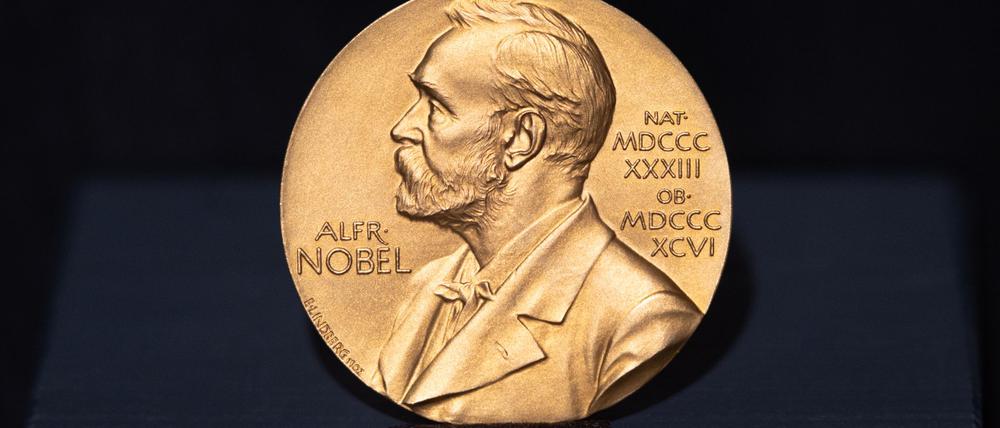 Die Nobelmedaille des deutschen Schriftstellers Günter Grass. (Archivbild)