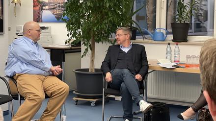 Potsdams Ex-Oberbürgermeister als Moderator in Stahnsdorf.