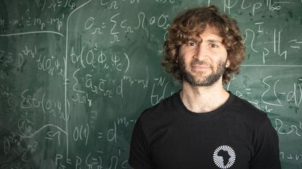 Der Mathematiker Ryan Sweke erforscht Algorithmen.