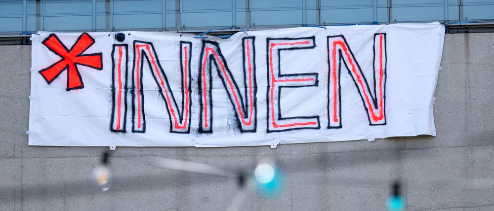 Bloß kein Binnen-I oder Gendersternchen? Der Deutsche Kulturrat findet, das sollten Künstler und Kulturinstitutionen selbst entscheiden. (Symbolbild)