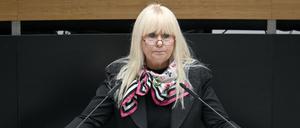 Senatorin Iris Spranger (SPD) verteidigt Ihr Vorgehen bei der Olympiabewerbung