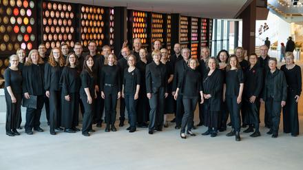 Der Hugo-Distler-Chor zählt um die 40 Mitglieder.  