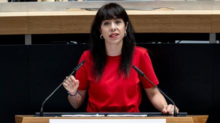Elif Eralp ist seit 2021 Mitglied des Berliner Abgeordnetenhauses. (Archivbild)