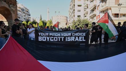 Immer wieder gab es zuletzt Proteste für Palästina und gegen Israel, auch rund um Sportveranstaltungen.