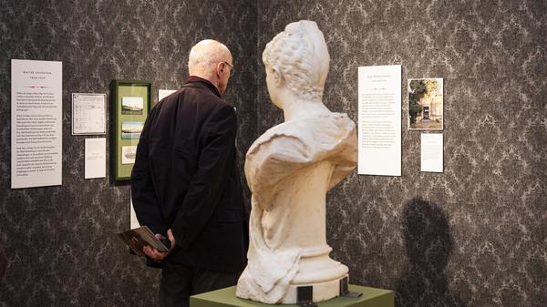 Noch bis 30. November zeigt das Museum Schöneberg die Sonderausstellung „Zwischen Wellness und Wahnsinn – Dr. Levinsteins Maison de Santé“.