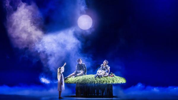 Szene aus „Hänsel und Gretel“ an der Komischen Oper.