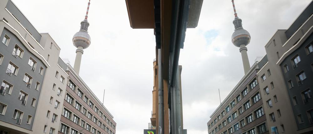 Laut Senat haben es die Betrüger mutmaßlich auf persönliche Daten abgesehen. (Symbolbild)