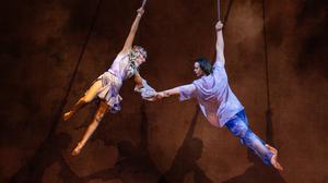 Szene aus der Show „Alizé“ des Cirque du Soleil