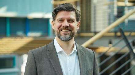Roland Aust ist seit Oktober 2025 neuer Kanzler der Filmuniversität Babelsberg Konrad Wolf.