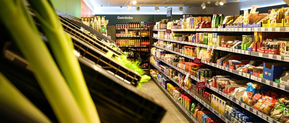 Ein Teil der Verbraucher lässt sich Lebensmittel nach Hause liefern, um nicht in den Supermarkt gehen zu müssen.