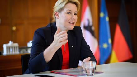 Wirtschaftssenatorin Giffey will kommende Woche in Polen für den Investitionsstandort Berlin werben. (Archivbild)