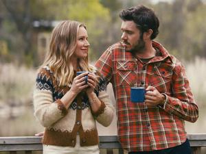 Kristen Bell und Adam Brody in „Nobody Wants This“