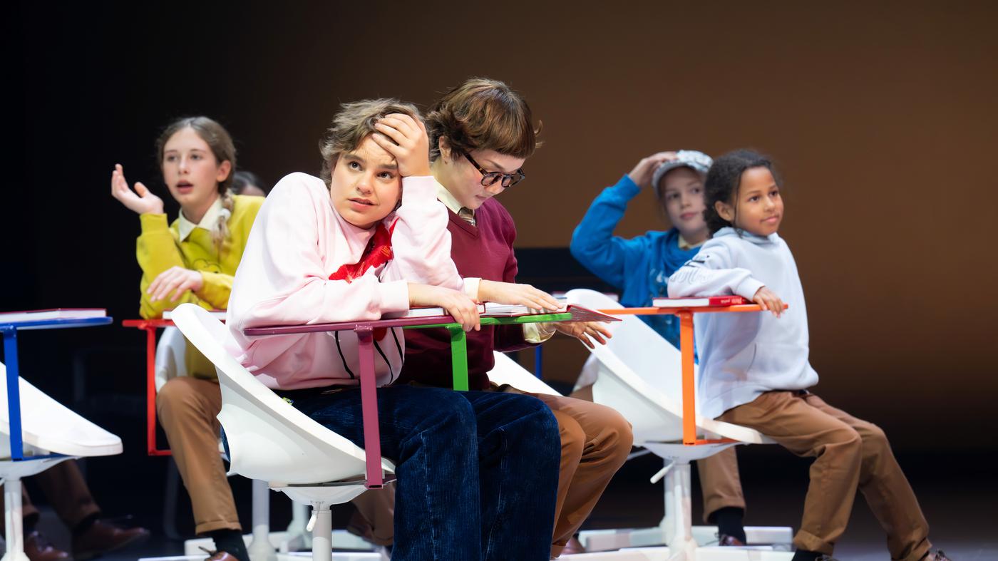 Urauff-hrung-an-der-Komischen-Oper-Diese-Kids-sind-der-Hit