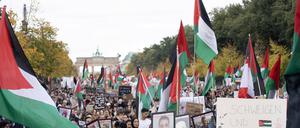 Protesters gather in Berlin to demand justice for civilians in Gaza B