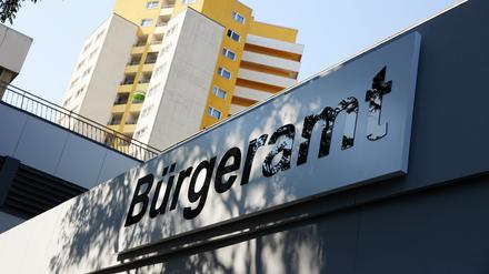 Blick auf das im September neu eröffnete Bürgeramt im Bezirk Spandau im Staaken-Center.
