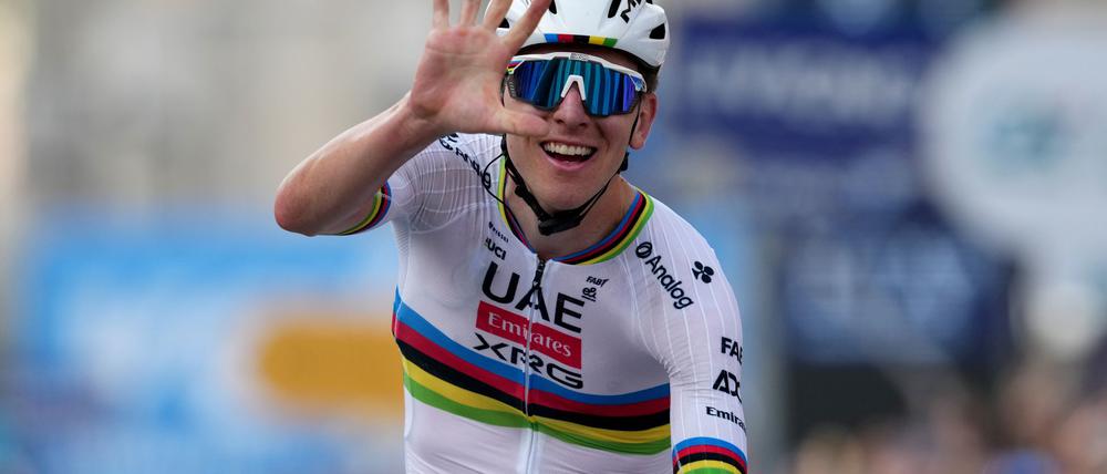 Sein fünfter Triumph bei der Lombardei-Rundfahrt: Tadej Pogacar