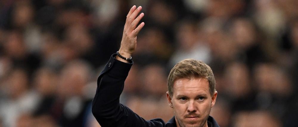 Julian Nagelsmann stellt sich auf ein kniffliges Auswärtsspiel ein. 
