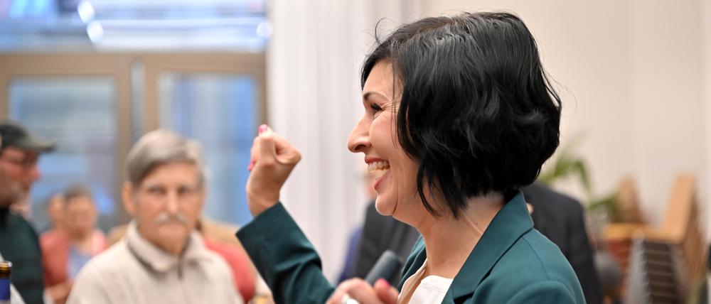 Noosha Aubel bei der Wahlparty im Haus der Frauen.