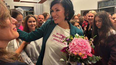Sie ist die neue Oberbürgermeisterin von Potsdam: Noosha Aubel (parteilos). 