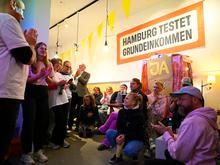Volksentscheid: Volksentscheid für Grundeinkommen in Hamburg gescheitert