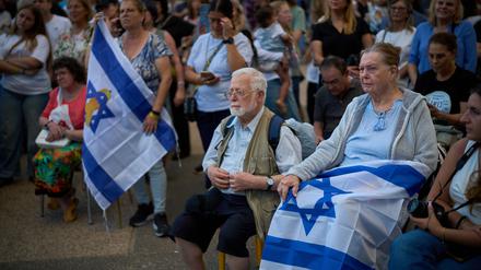 In Israel wird mit Bangen auf die Rückkehr der letzten Geiseln gewartet. 