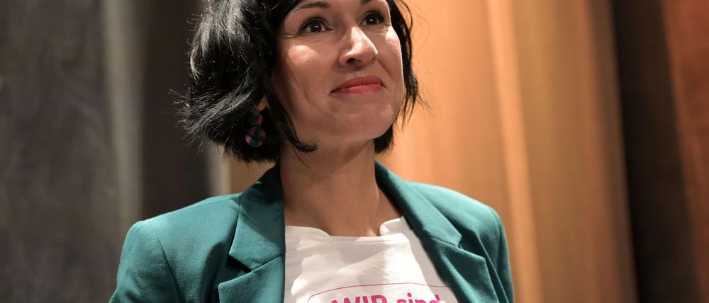 Sie kann nach ihrem deutlichen Wahlsieg in Potsdam strahlen: Noosha Aubel ist neue Oberbürgermeisterin.