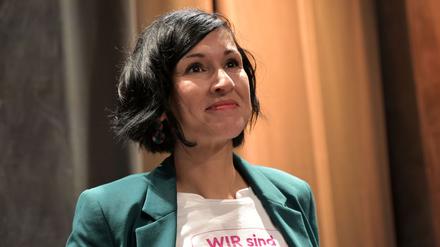 Noosha Aubel (parteilos) hat die Stichwahl zum Oberbürgermeisteramt klar gewonnen.