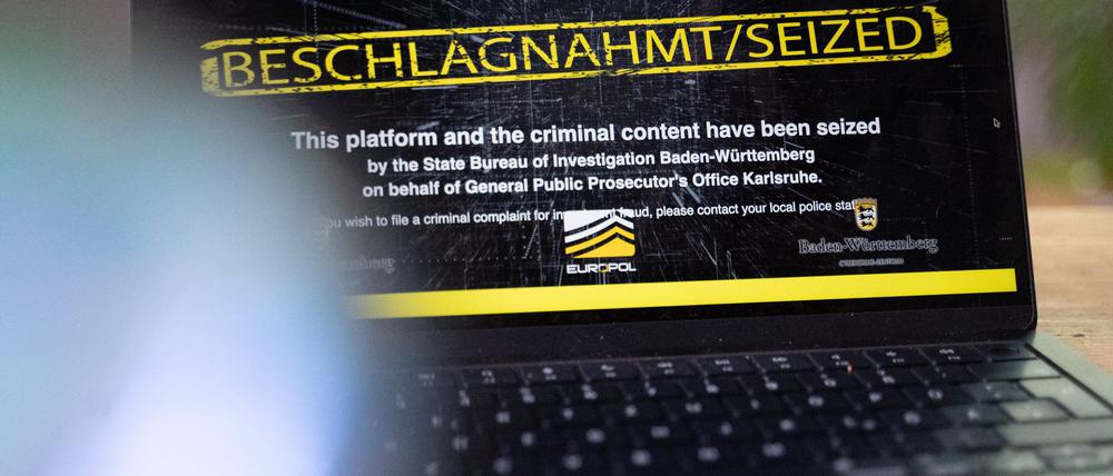 Wenn man die Adresse der beschlagnahmten Internetseiten eingibt, erscheint ein Sicherstellungsbanner der Behörden. (Archivbild)