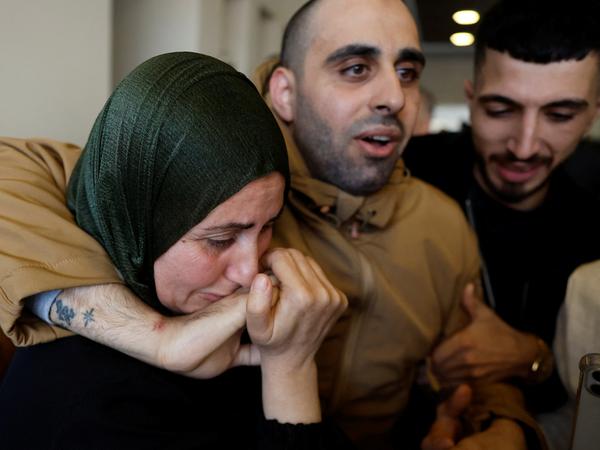 A freed Palestinian prisoner is greeted after being released from an Israeli jail as part of a hostages-prisoners swap and a ceasefire deal in Gaza between Hamas and Israel, in Ramallah , in the Israeli-occupied West Bank, October 13, 2025. REUTERS/Ammar Awad